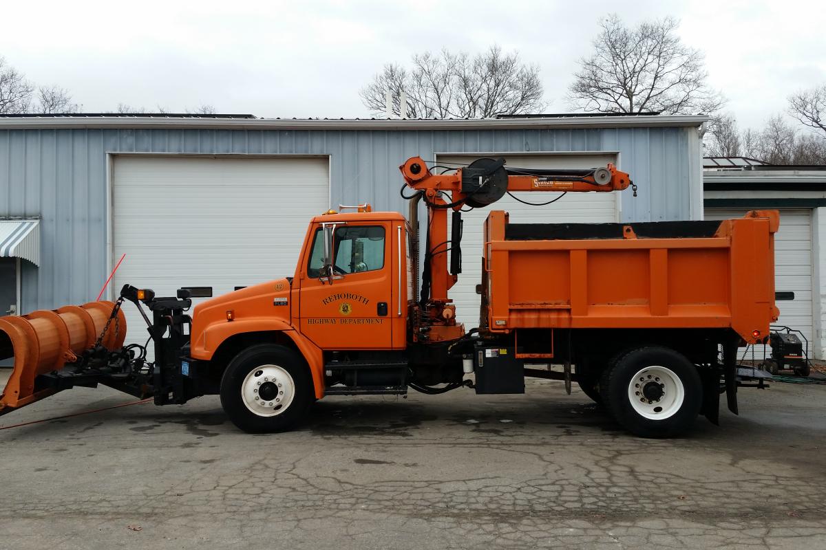 Truck #42 2003 Freightliner